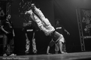 Dance live 04 300x200 Dance live 04
