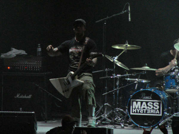 Mass Hysteria – Limp bizkit – Live – Paris | Adn Sound